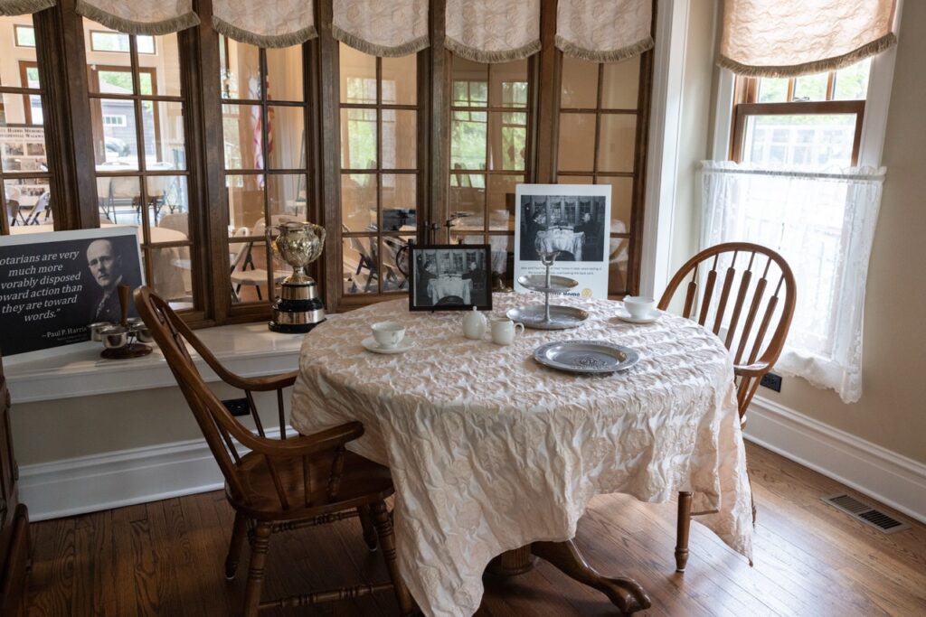 Harris Home Breakfast Nook 20260503_US_104 Large